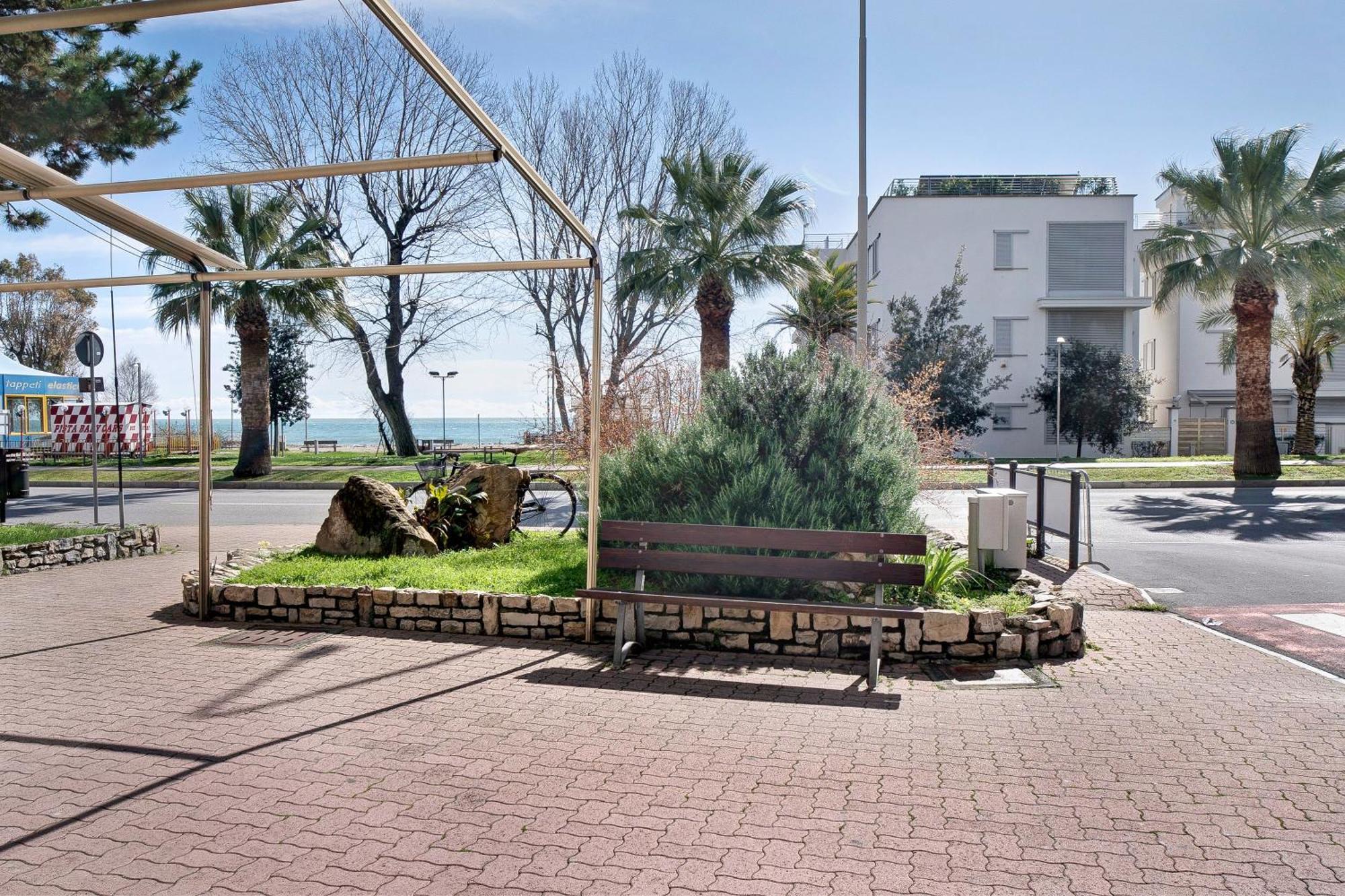 Fronte Mare - Marina Di Andora Lägenhet Exteriör bild